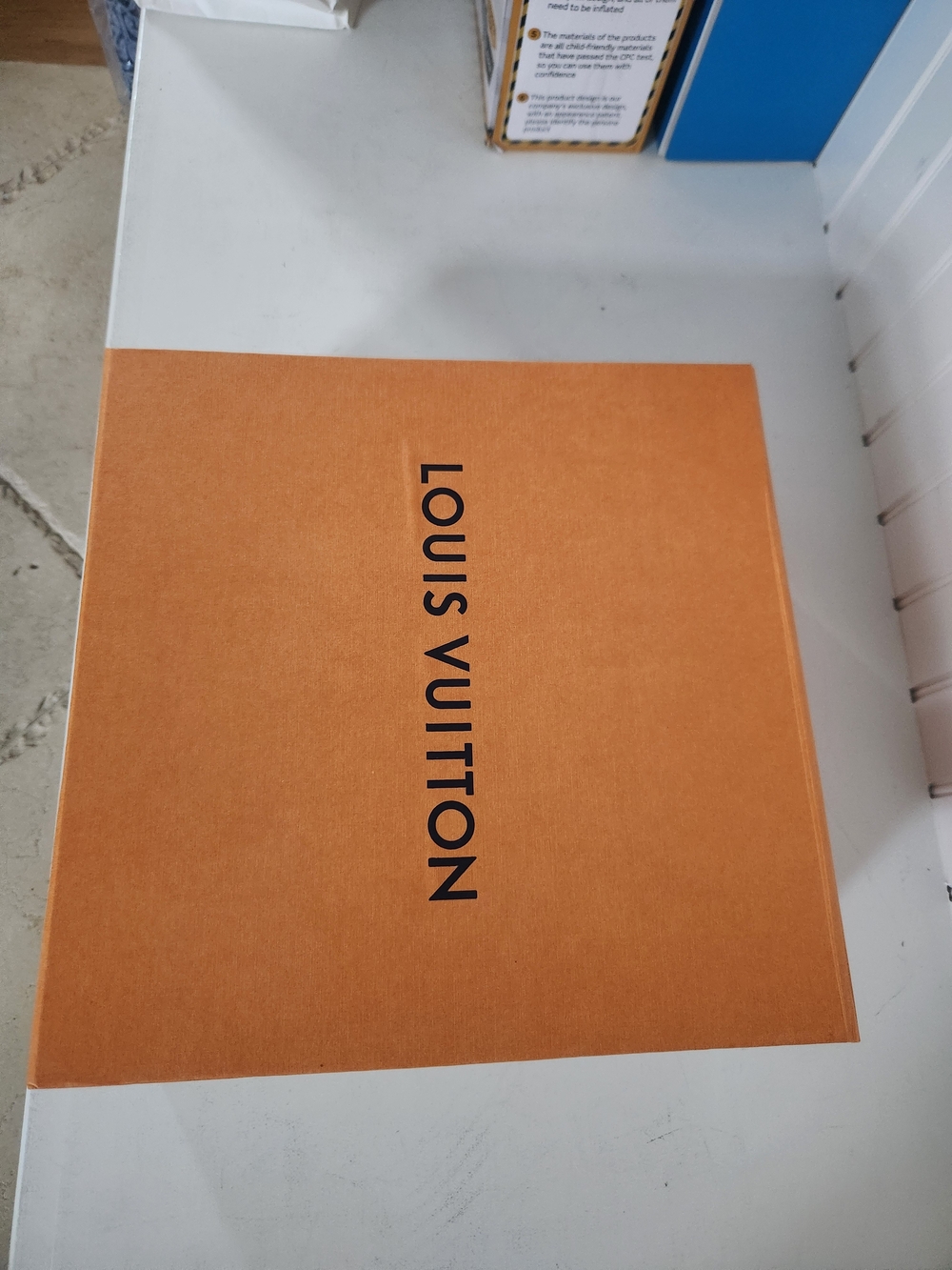 Louis Vuitton Box - Picture 2 of 5